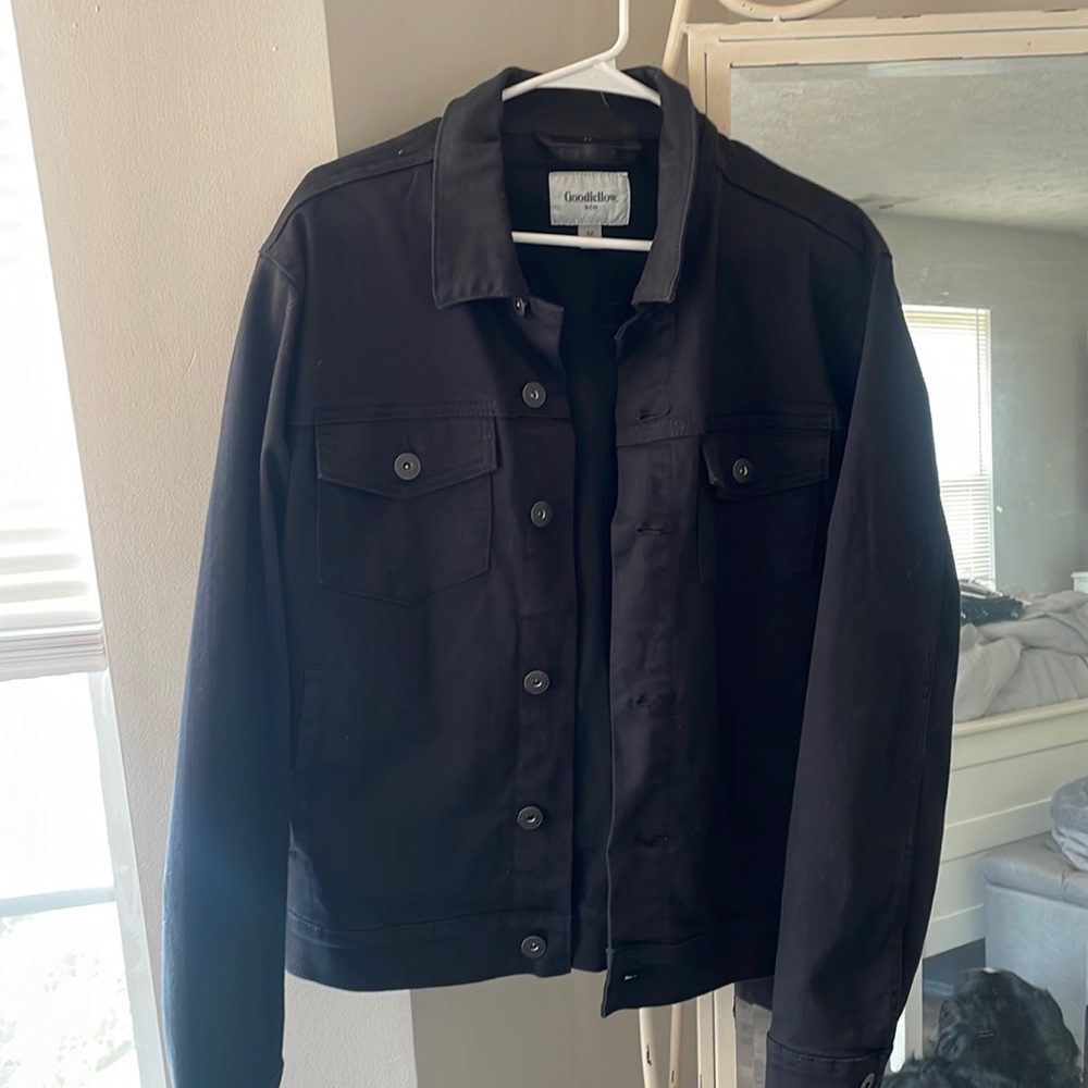 Black Goodfellow jean jacket size medium